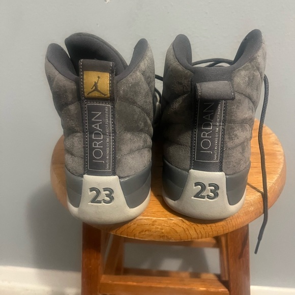 Jordan Black and Gray Athletic Shoes Retro 12 Dark Grey Authentic - Picture 4 of 9